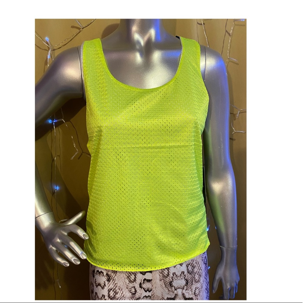 Exist Sports Line Top💛💛💛